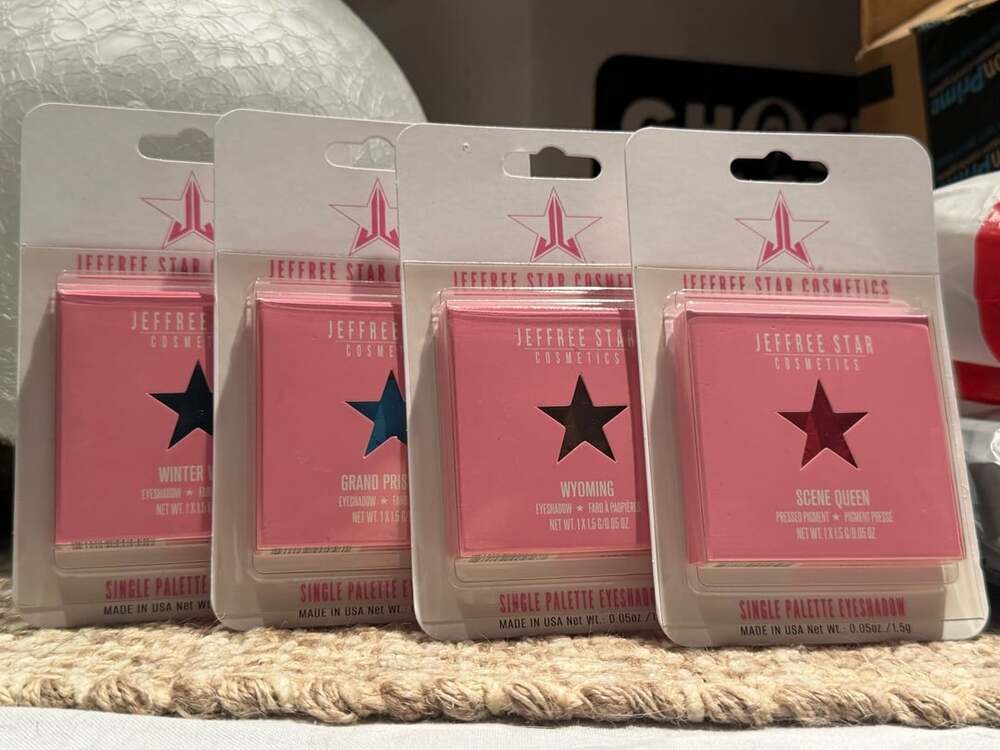 Jeffree Star Cosmetics Single Palette Eyeshadow -- Set of 4
